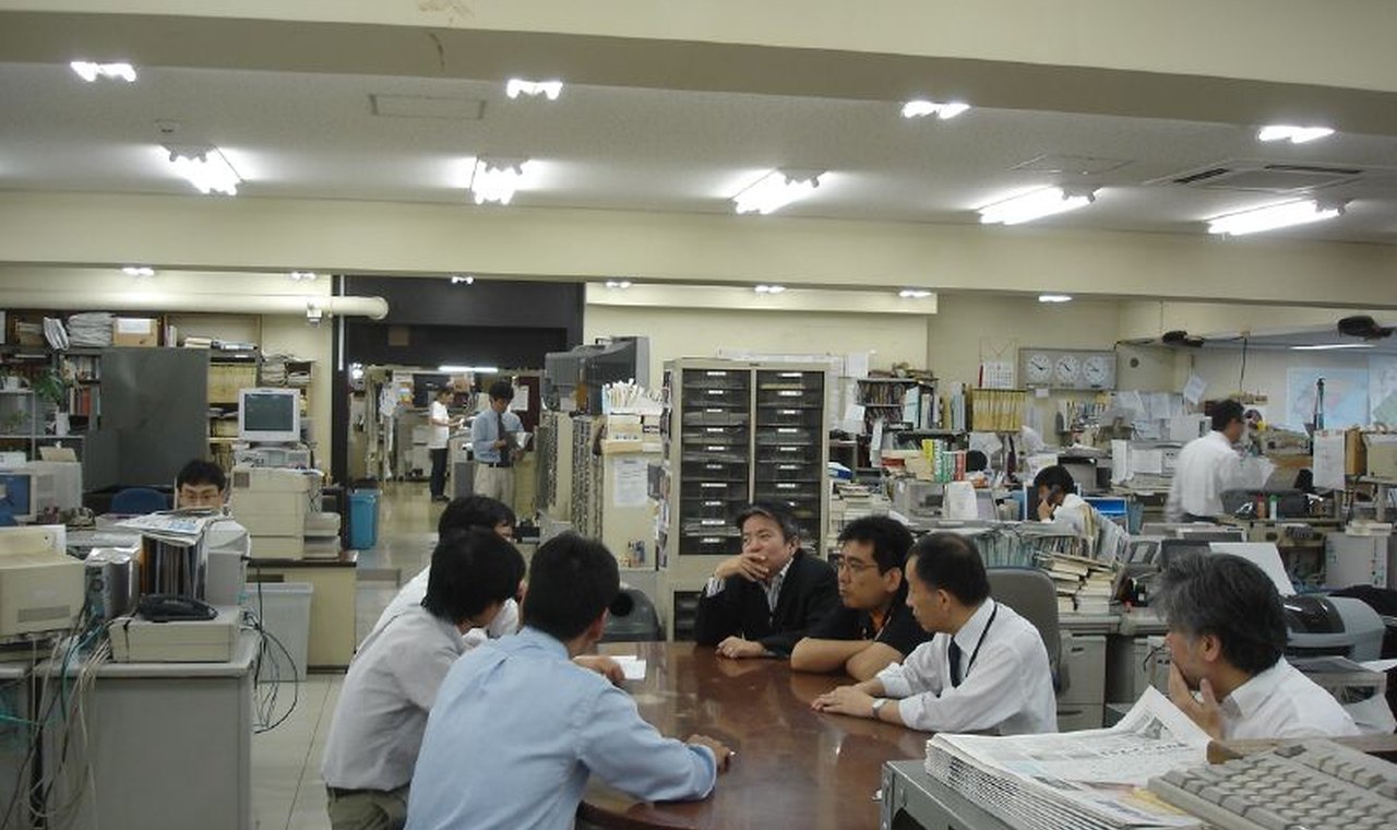Newsroom desks and editors